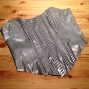 Leg Avenue Silver Laced PVC Corset